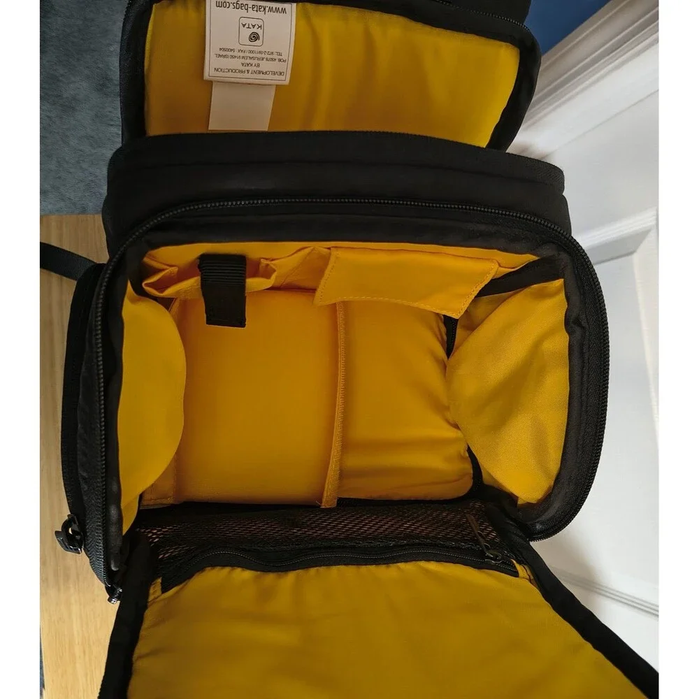 KATA 3N1-22 Camera Bag, 3-in-1 Sling Backpack, Excellent Condition